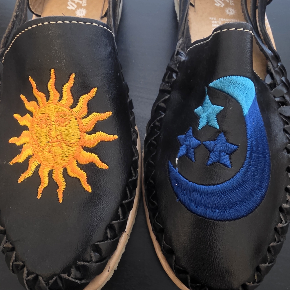 ✨ One-of-a-kind Sun & Moon shoes you won’t see everywhere 🌞🌙